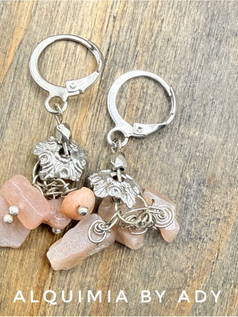 MOONSTONE DANGLE CLUSTERS Mini white gold hoop earrings PEACH 🍑 - Picture 1 of 1